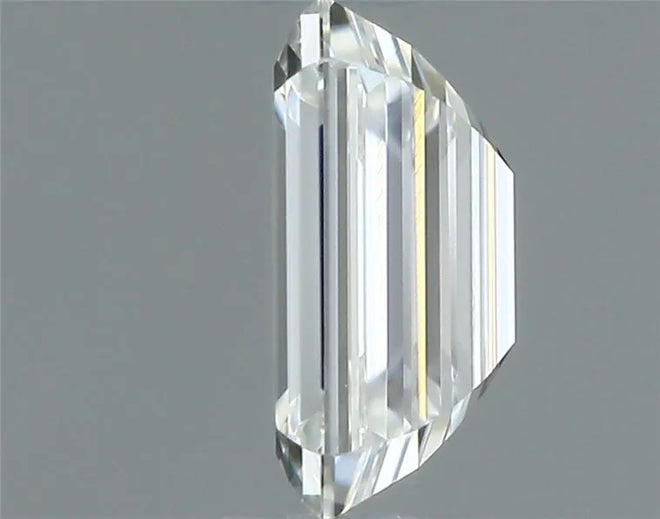 0.30ct Emerald Natural Diamond (Colour H, Clarity VVS1, GIA Certified)