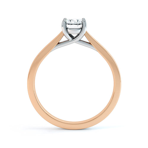 Oval Solitaire O1001