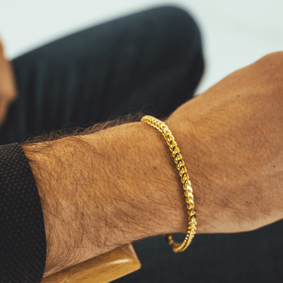 Italian 14K Gold Men's Designer Polished and Brushed Bracelet